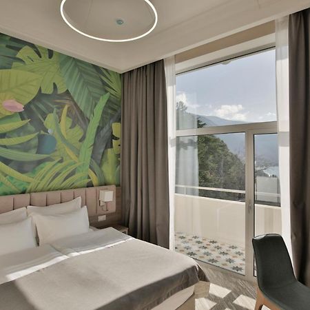 Garden Resort Гагра Екстер'єр фото