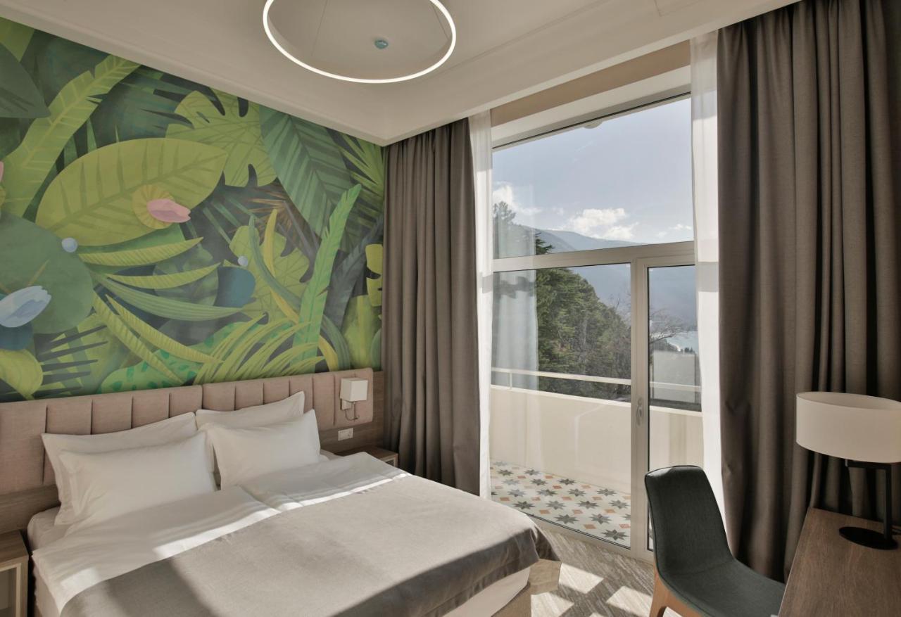 Garden Resort Гагра Екстер'єр фото