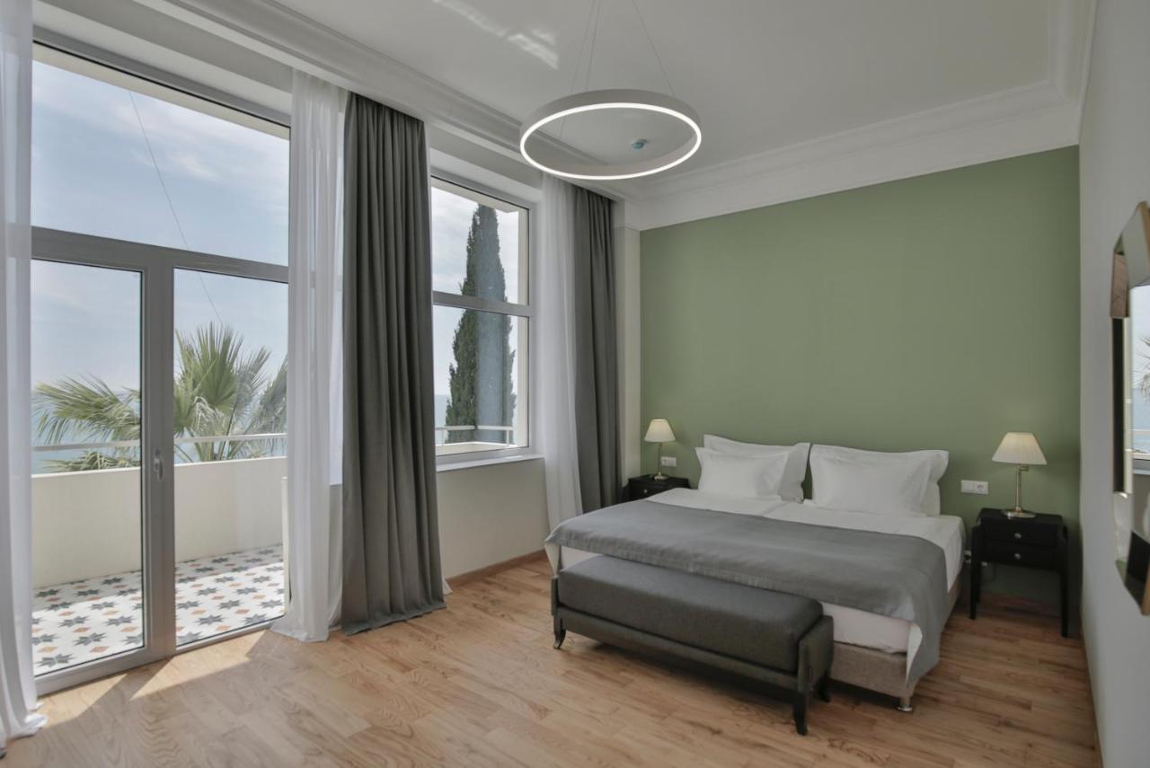 Garden Resort Гагра Екстер'єр фото